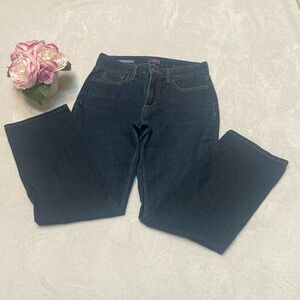 NYDJ Size 6P MARILYN STRAIGHT Blue Jeans